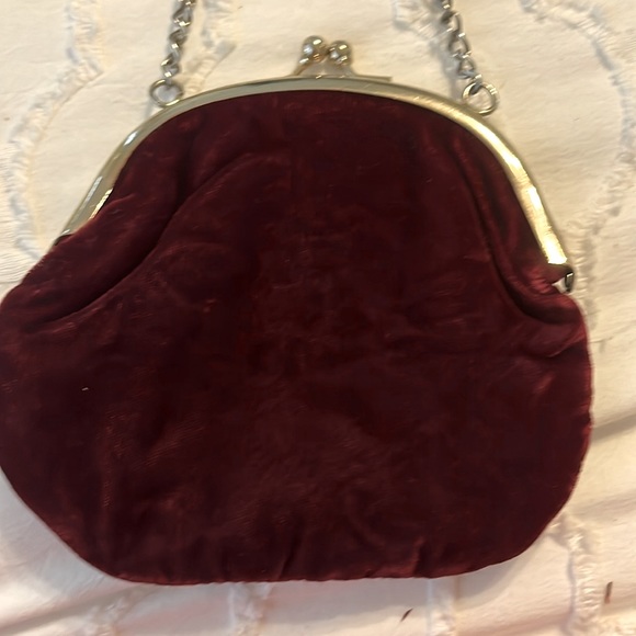 Small Maroon Velvet vintage purse. - Picture 2 of 3